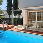 Green Villas BELEKte ÖZEL HAVUZLU 10 YATAKLI FULL TRİPLEX VILLA WIFI,NETFLIX
