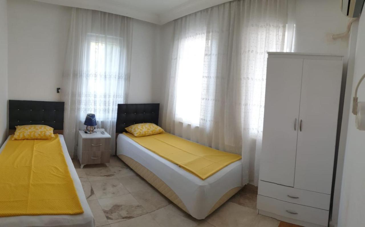 Elit1 10 Beds Full Triplex In Golf Area With Private Pool & Garden Wifi Netflix Full Kitchen & Bed Equipments Air Conditions Free Parking * Belek